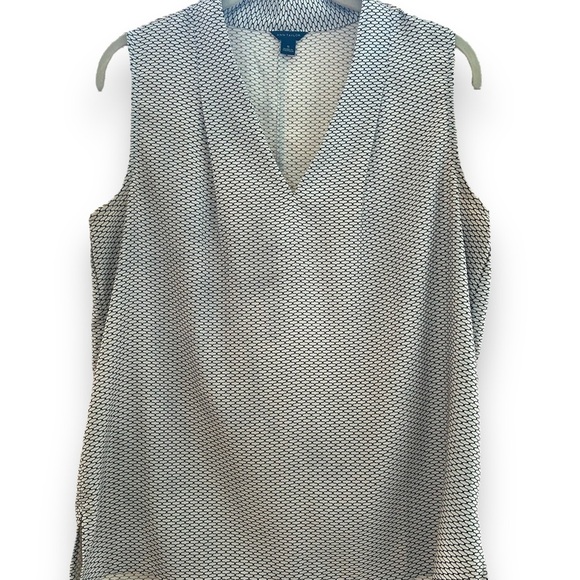Ann Taylor Tops - Ann Taylor Small Black and White Women’s Blouse